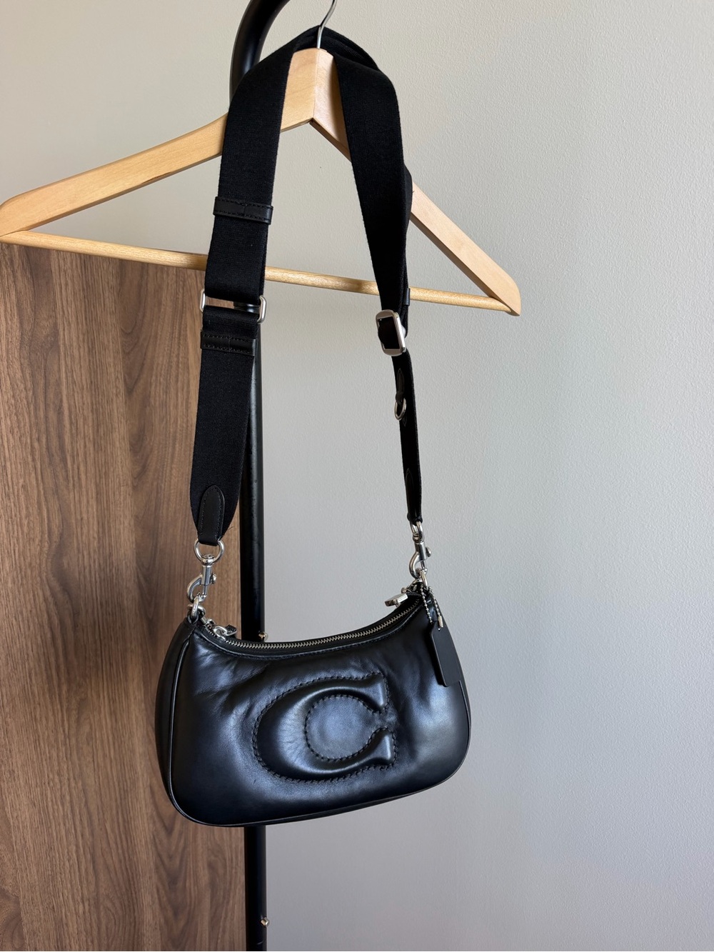 Coach Black Leather Teri Shoulder Bag with Signature Quilting CJ608